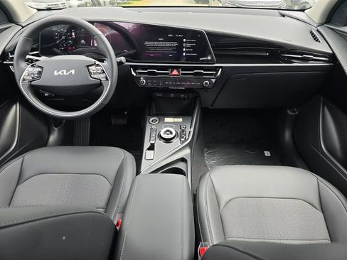 New 2026 Kia Niro Wind w/ Wind Preserve Package FWD image 15