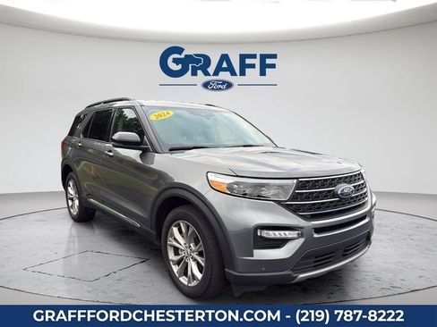 Used 2024 Ford Explorer XLT w/ Equipment Group 202A AWD/4WD image 4