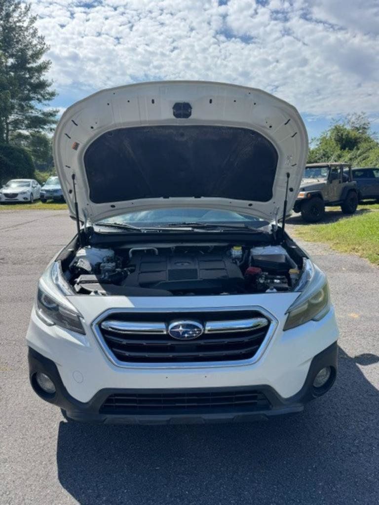 Used 2019 Subaru Outback 3.6R Limited w/ Popular Package #2 AWD/4WD image 19