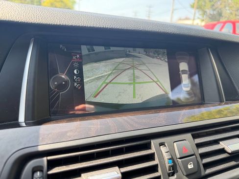 Used 2014 BMW 528i xDrive Sedan image 16