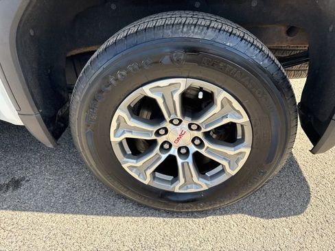 Used 2019 GMC Sierra 1500 SLE w/ SLE Value Package image 10