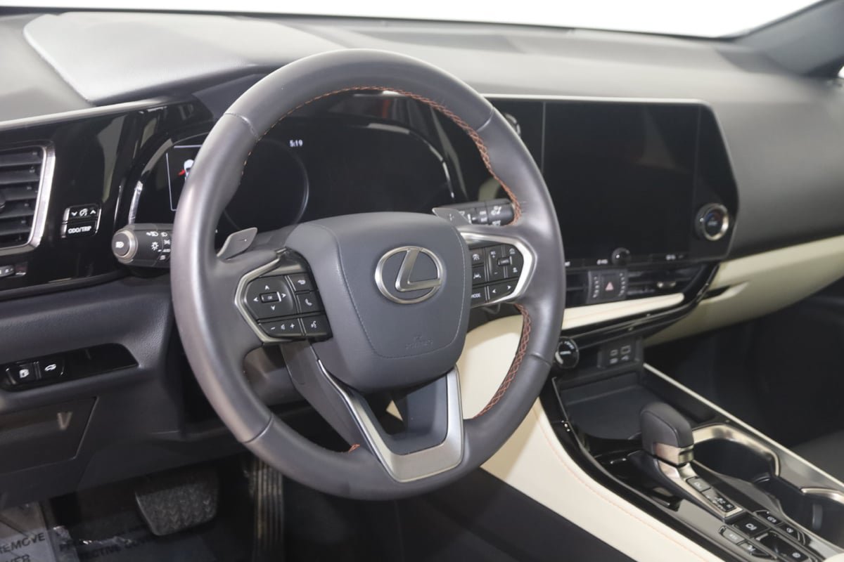 Used 2024 Lexus NX 350 AWD w/ Cold Area Package image 6