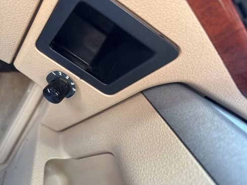 Used 2013 Ford F350 King Ranch image 43