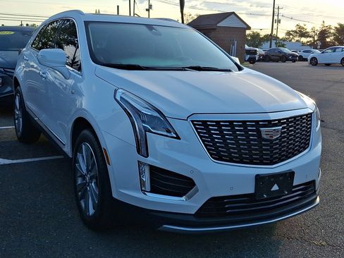 Used 2024 Cadillac XT5 Premium Luxury FWD image 5