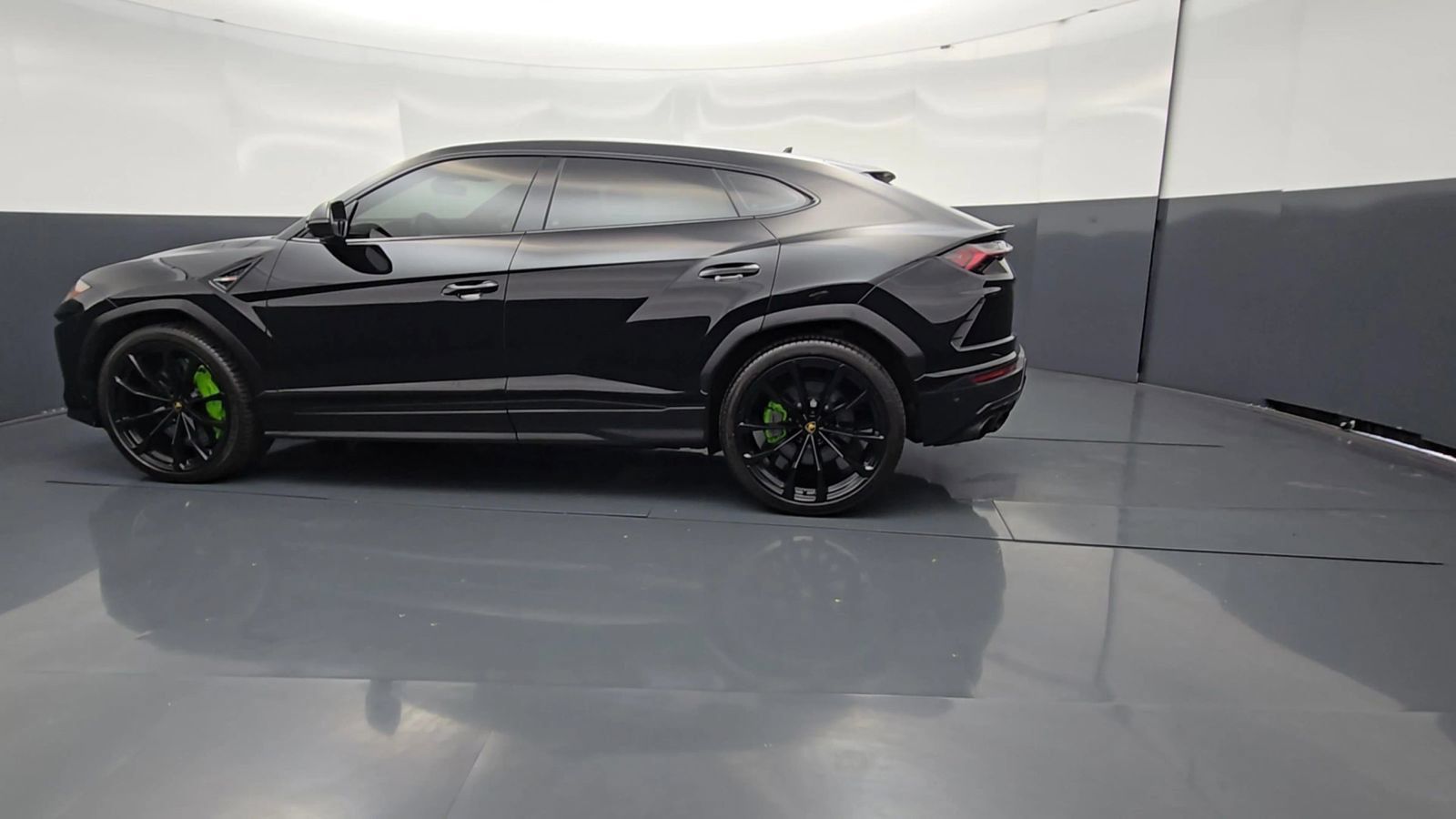 Used 2022 Lamborghini Urus AWD/4WD image 85
