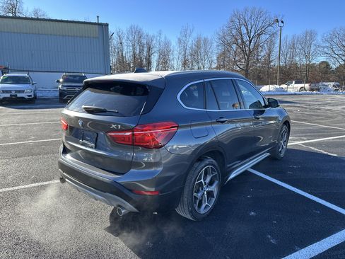 Used 2017 BMW X1 xDrive28i image 6