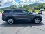 Used 2020 Ford Explorer XLT w/ Equipment Group 202A image 2