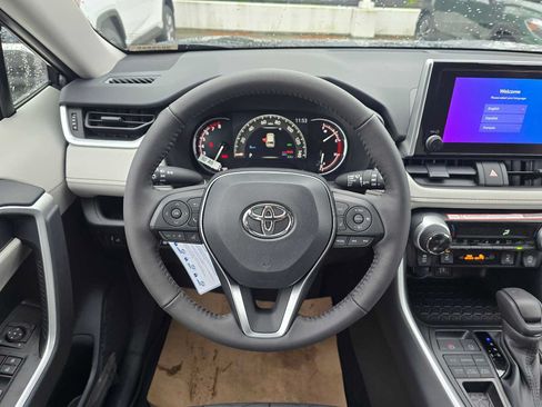 Certified 2025 Toyota RAV4 XLE w/ Convenience Package AWD/4WD image 21