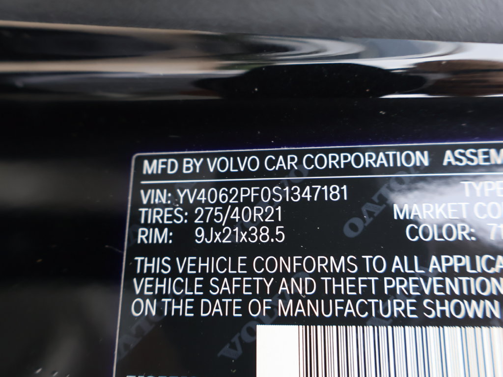 Used 2025 Volvo XC90 B6 Ultra w/ Protection Package Premier AWD/4WD image 41