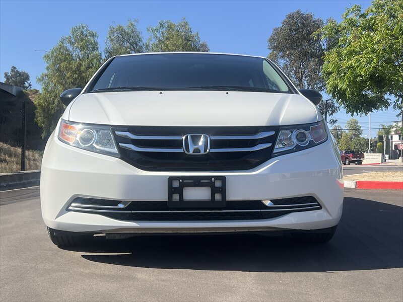 Used 2015 Honda Odyssey LX image 17