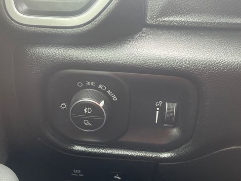 Used 2020 RAM 1500 Big Horn image 17