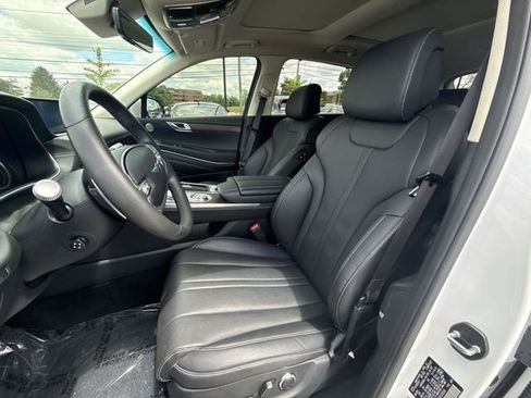Used 2024 Genesis GV80 3.5T AWD/4WD image 11