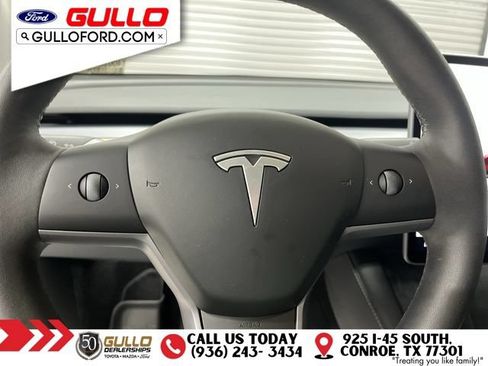 Used 2024 Tesla Model Y Performance AWD/4WD image 22
