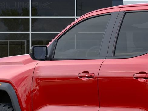 New 2026 GMC Canyon AT4 AWD/4WD image 12