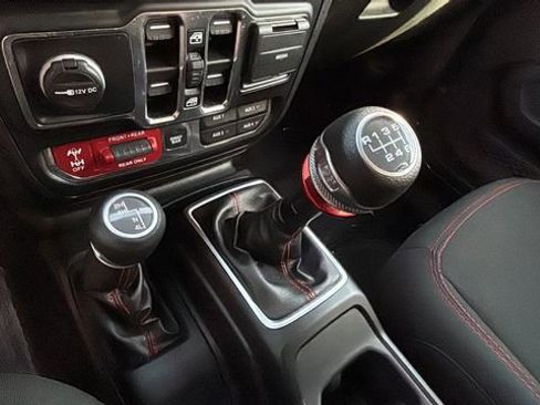 Used 2020 Jeep Wrangler Unlimited Rubicon image 29