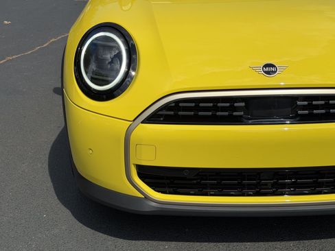 Used 2026 MINI Cooper S FWD image 11