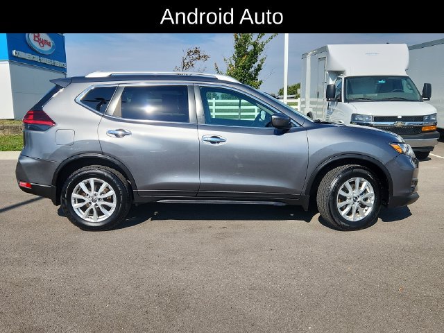 Used 2018 Nissan Rogue SV AWD/4WD image 11