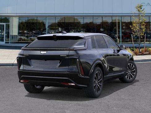 New 2026 Cadillac Lyriq Sport AWD/4WD image 4