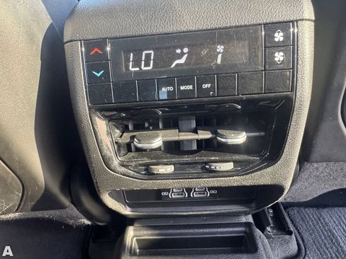 Certified 2023 Jeep Grand Cherokee L Laredo AWD/4WD image 17