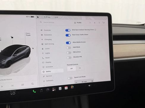 Used 2023 Tesla Model 3 Performance AWD/4WD image 16
