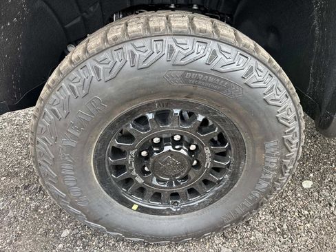 New 2026 GMC Sierra 2500 AT4X w/ AT4X AEV Edition AWD/4WD image 10