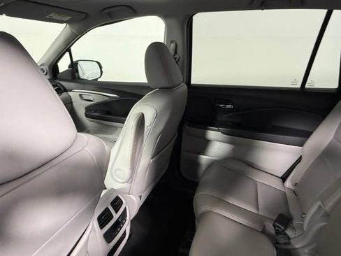 Used 2018 Honda Pilot EX-L image 37
