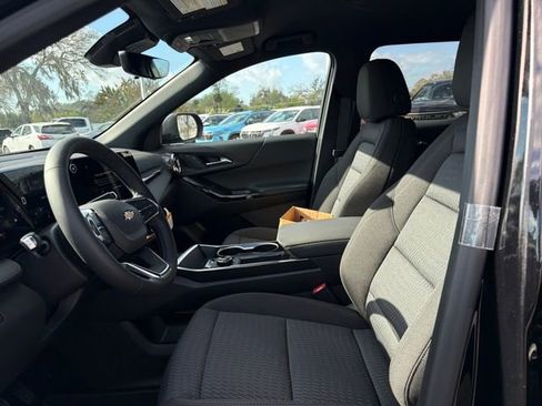 New 2026 Chevrolet Equinox LT w/ Safety and Technology Package FWD image 20