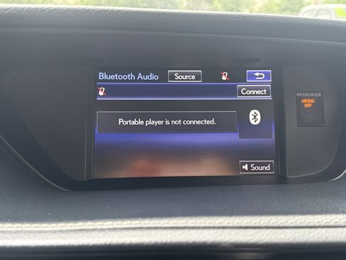 Used 2016 Lexus ES 350 w/ Luxury Package w/Wood Trim FWD image 11