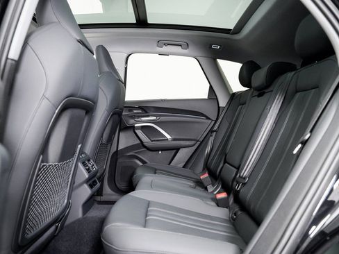 New 2025 Audi Q5 2.0T Premium Plus image 15