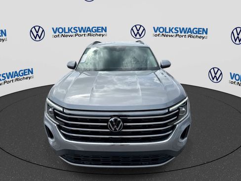 Used 2024 Volkswagen Atlas SE FWD image 17