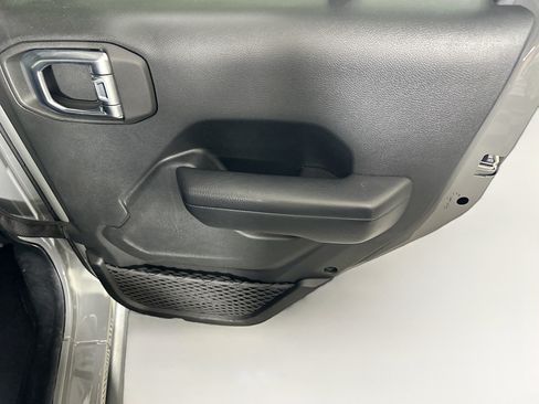 Used 2023 Jeep Wrangler Unlimited w/ 8.4" Radio Group AWD/4WD image 28