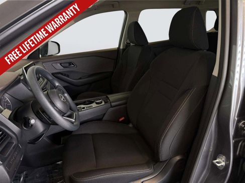 Used 2023 Nissan Rogue S AWD/4WD image 26