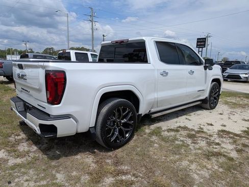Used 2022 GMC Sierra 1500 Denali Ultimate image 3