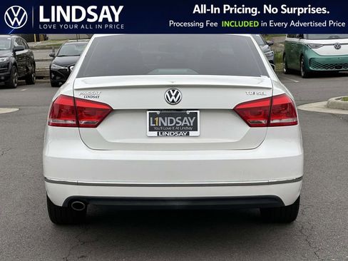 Used 2015 Volkswagen Passat TDI SEL Premium FWD image 6
