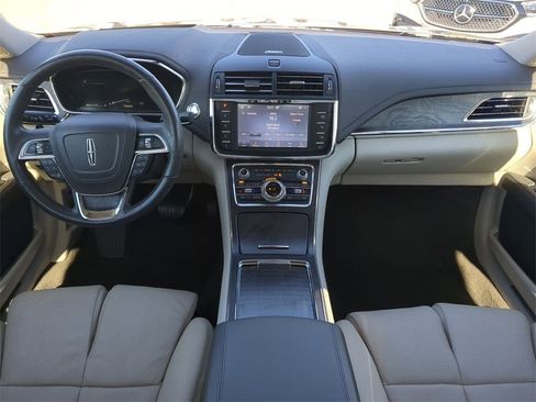 Used 2020 Lincoln Continental Reserve image 16