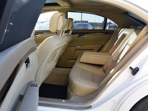 Used 2013 Mercedes-Benz S 550 image 30