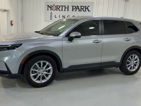 Used 2026 Honda CR-V EX image 6