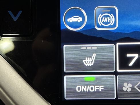 Used 2023 Subaru Ascent Premium w/ Convenience Package image 37