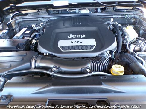 Used 2017 Jeep Wrangler Unlimited Sport AWD/4WD image 41