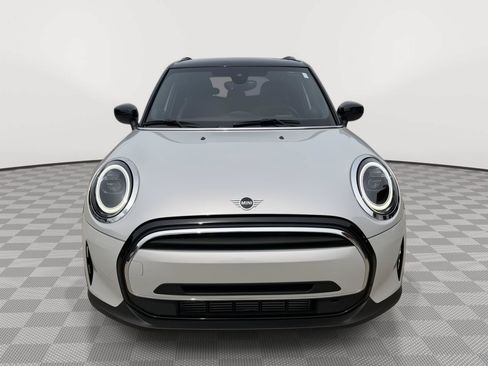 Used 2022 MINI Cooper 4-Door Hardtop w/ Premium Package FWD image 2