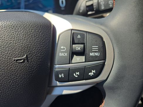 Used 2025 Ford Explorer Active w/ Active Comfort Package AWD/4WD image 15