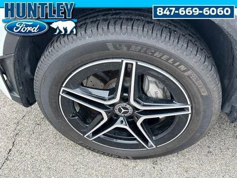 Used 2022 Mercedes-Benz GLC 300 4MATIC image 8