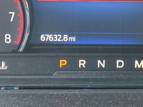 Used 2021 Ford Explorer Limited w/ Hybrid Equipment Group 310A AWD/4WD image 19