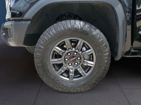 Used 2024 GMC Sierra 1500 AT4X AWD/4WD image 14