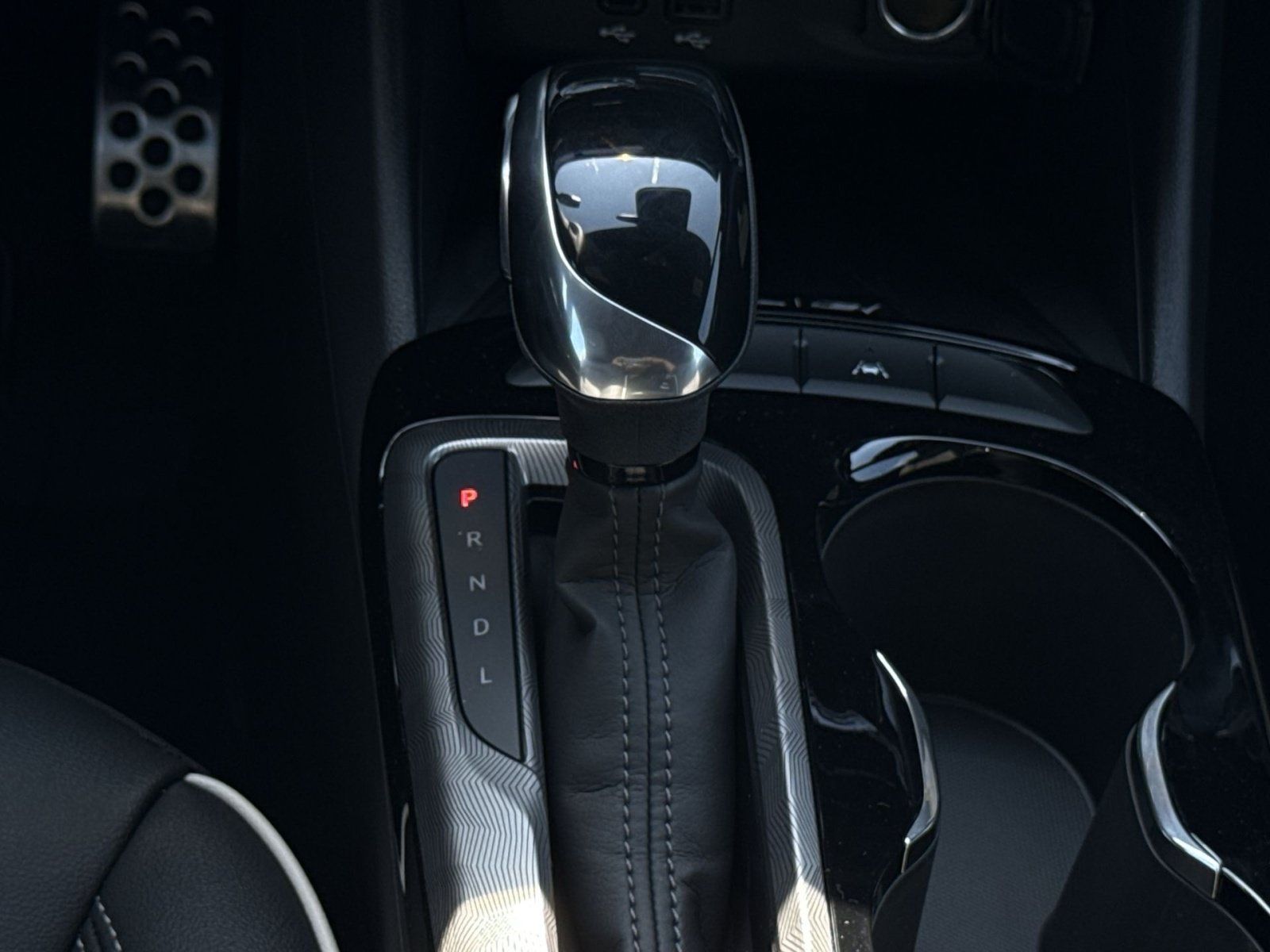 New 2026 Buick Envista Sport Touring w/ Studio Series FWD image 21