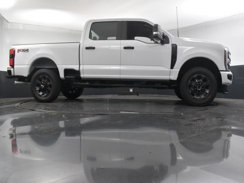 Used 2024 Ford F250 XL w/ STX Appearance Package image 17