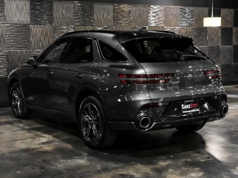 Used 2022 Genesis GV70 3.5T Sport w/ Sport Advanced Package image 9