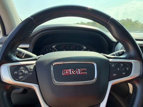 Used 2021 GMC Acadia SLT w/ Elevation Edition FWD image 14