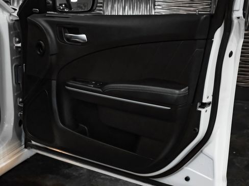Used 2023 Dodge Charger SXT RWD image 42