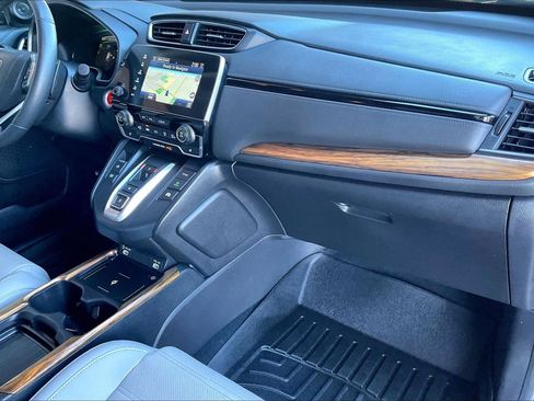 Used 2020 Honda CR-V Touring image 19
